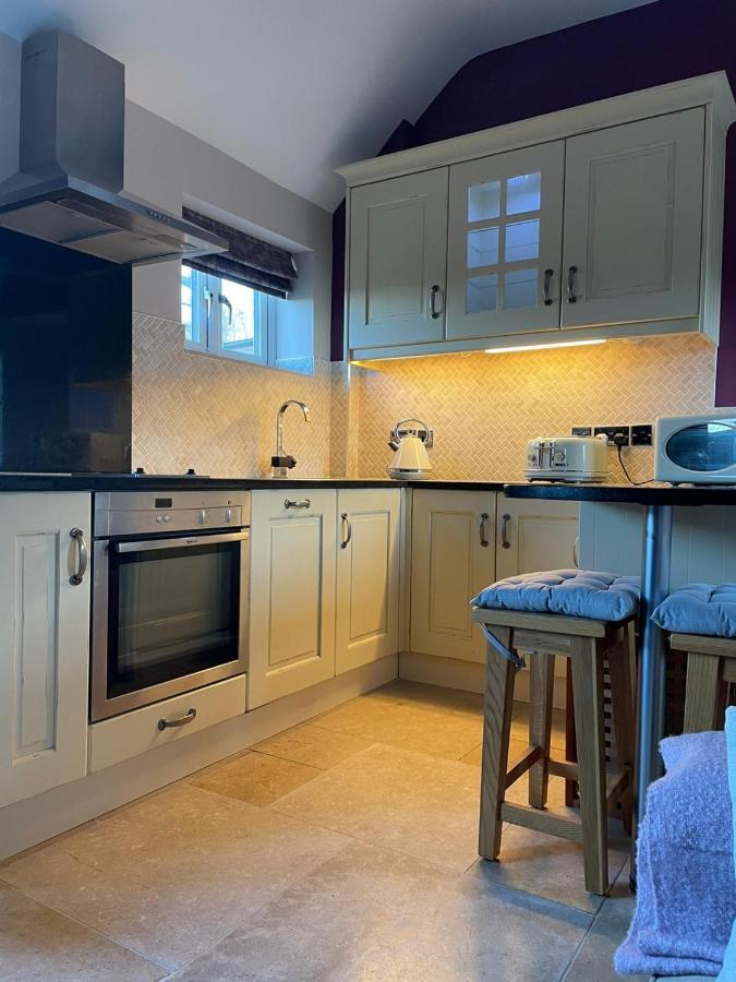 Wisteria Cottage - Hillside Holiday Cottages, Cotswolds Warmington Exterior foto